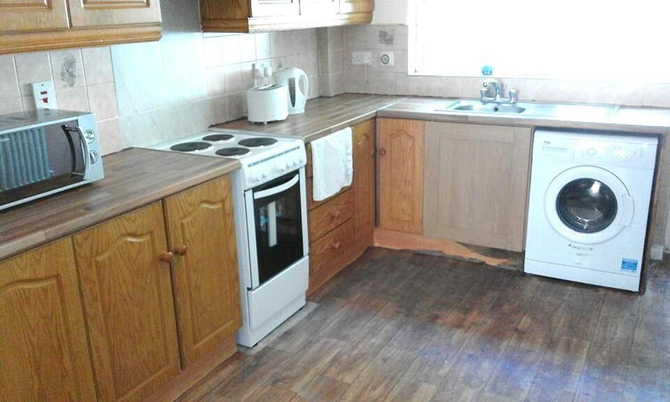 Avondale Accommodation ليتيركيني المظهر الخارجي الصورة